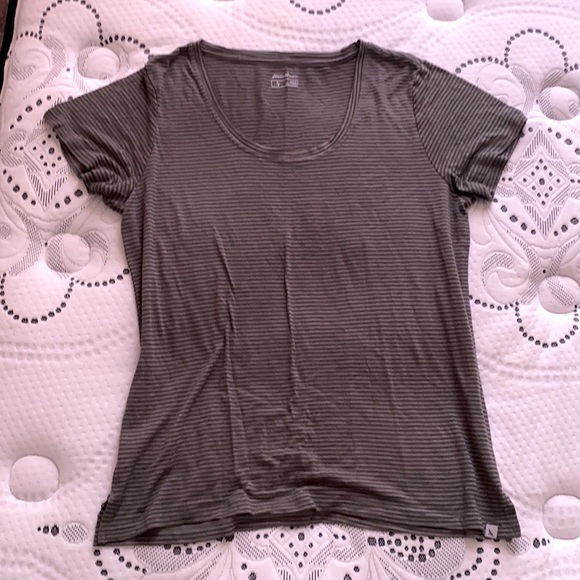 Shirt - Picture 1 of 4